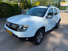 Dacia Duster - 1.2 TCe 4x2 Prestige ECC NAVI LEDER CRUISE LMV PDC TR.HAAK NAP DEALEROH