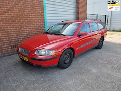 Volvo V70 - 2.4D Airco Bj:2005 NAP