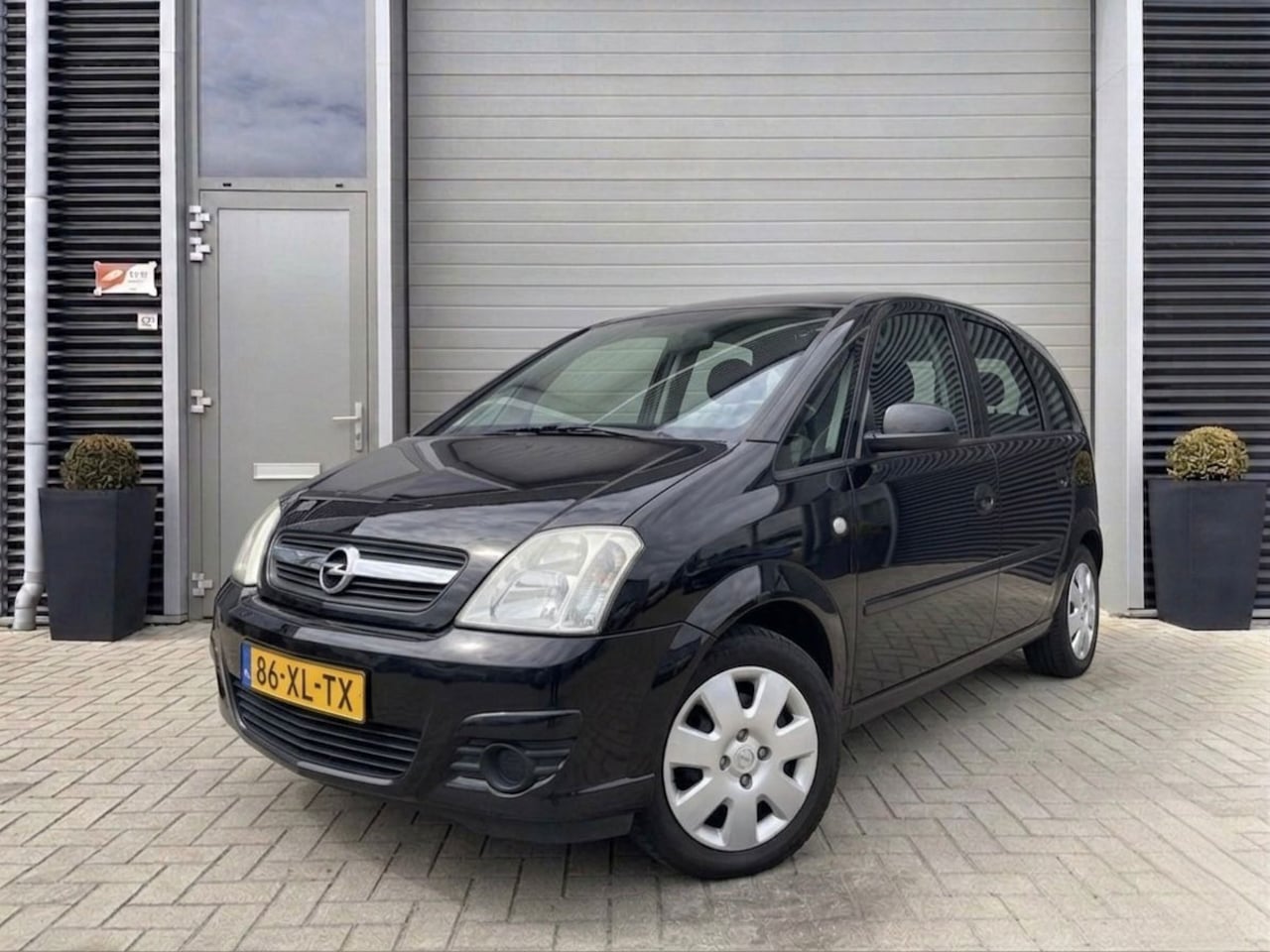 Opel Meriva - 1.4-16V Business/128.000 NAP/Airco/Trekhaak/Metallic/ - AutoWereld.nl