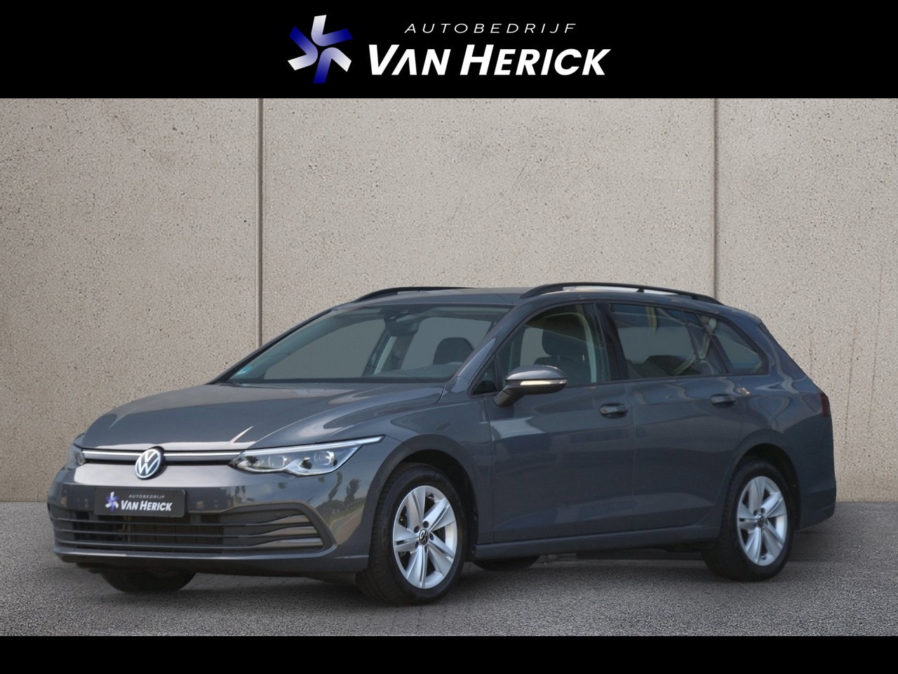 Volkswagen Golf Variant - 1.5 eTSI Life Business 130PK Automaat | ACC | Stoelverwarming | IQ Light | Navi - AutoWereld.nl