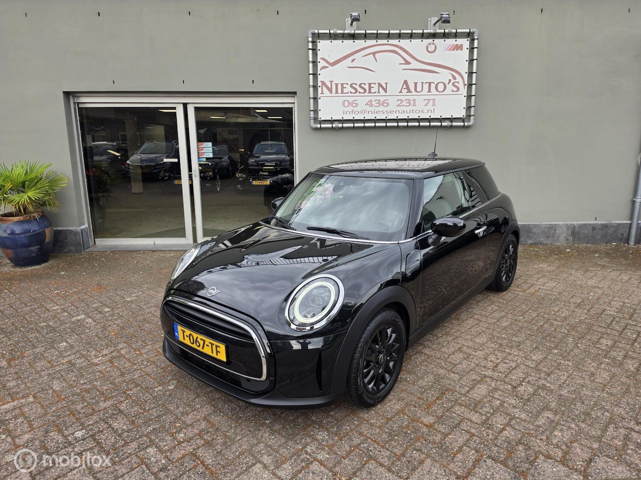 MINI Cooper - Mini 1.5 Classic Camera/Sport stoelen/Navi/NAP - AutoWereld.nl