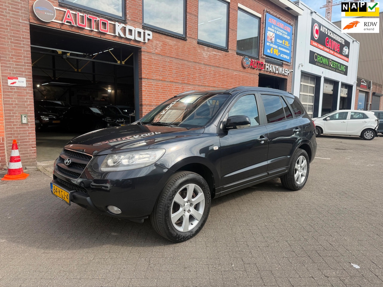Hyundai Santa Fe - 2.7i V6 4WD Freestyle AUT Leder Clima Cruise Trekhaak - AutoWereld.nl
