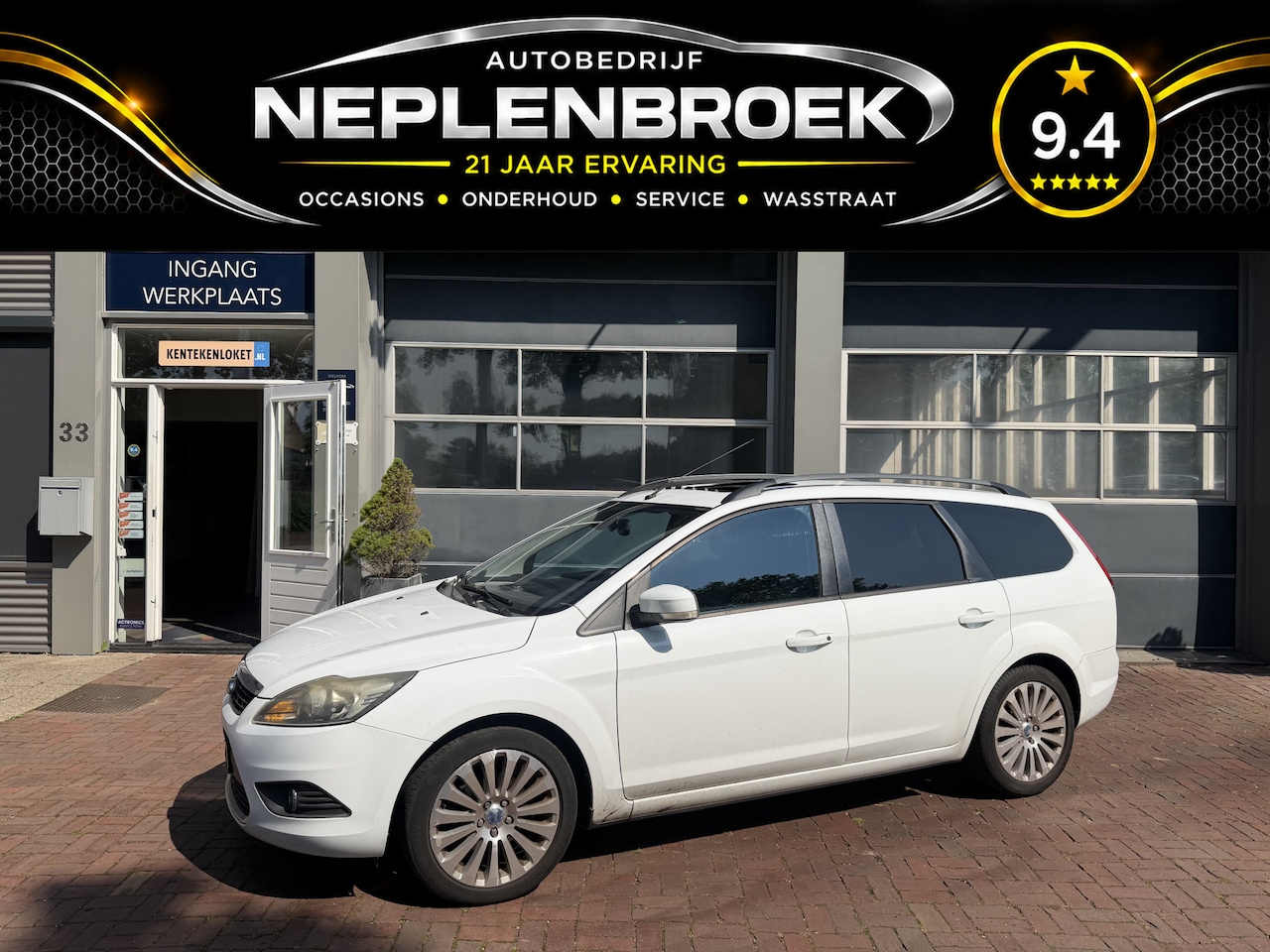 Ford Focus Wagon - 1.6 Titanium Bj 2008 Airco.Navi,trekhaak,Cruise Leuk beginners auto - AutoWereld.nl