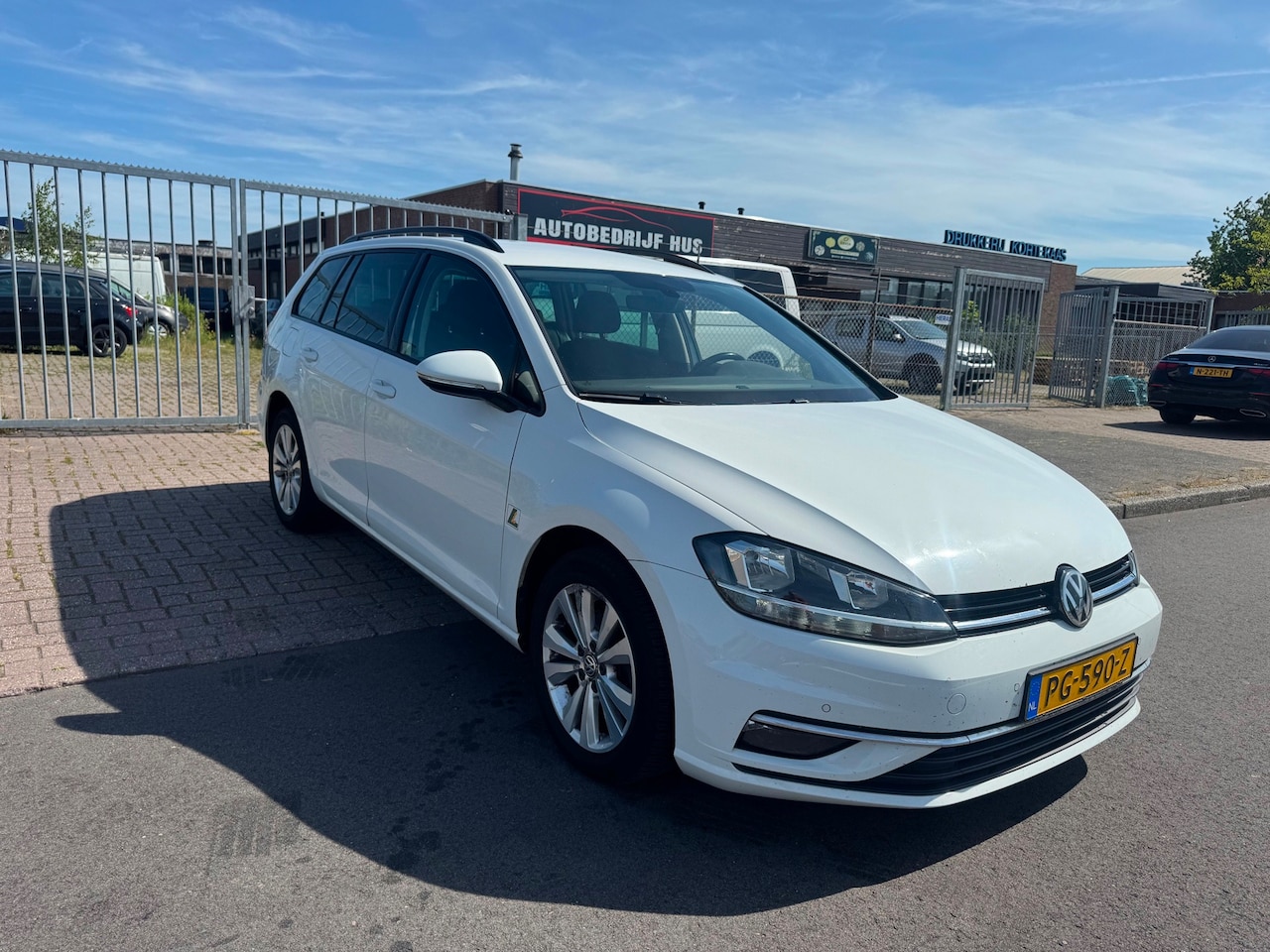 Volkswagen Golf Variant - 1.6 TDI DSG-AUTOMAAT EURO 6 NAVI/CLMA/PDC - AutoWereld.nl