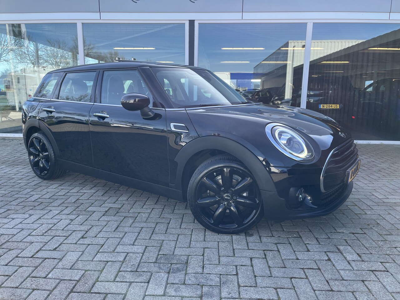 MINI Clubman - Mini 1.5 One John Cooper Works Leer / Lmv / Cruise / Sportstoelen / Schuif-kantel / Led - AutoWereld.nl