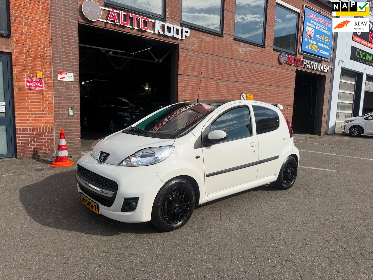 Peugeot 107 - 1.0-12V XS Sport 5drs Airco El.Ramen Spoiler NaP - AutoWereld.nl