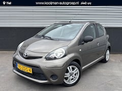 Toyota Aygo - 1.0 VVT-i Comfort Airco / LM velgen / Keurige zuinige auto