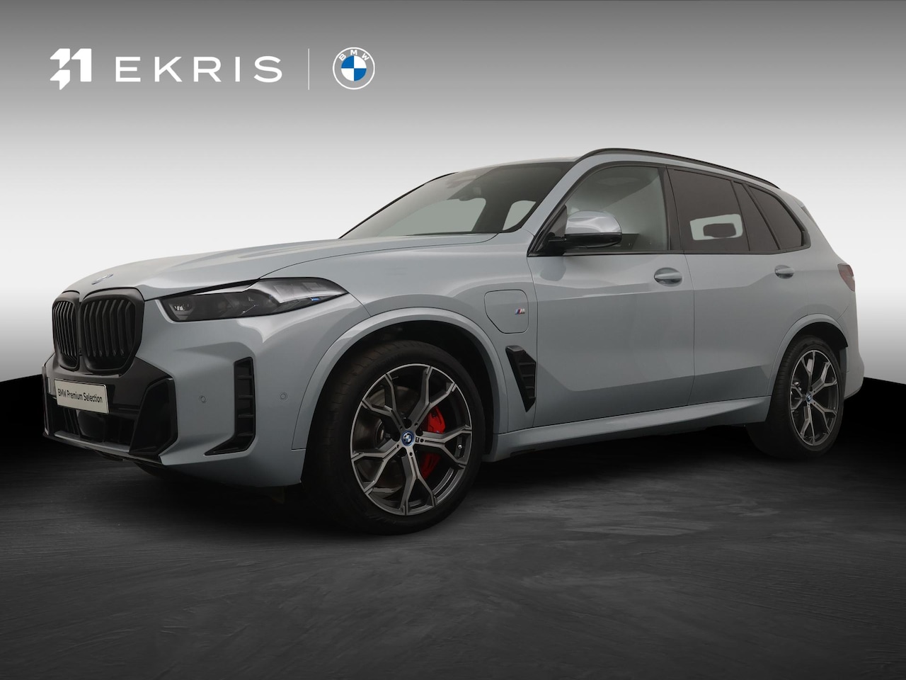 BMW X5 - xDrive50e | M-Sport Pro | Merino Leder | Skylounge | Driving Assistant Professional - AutoWereld.nl