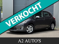 Toyota Auris - 1.8 Full Hybrid Business Camera|Sensoren|Ecc