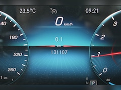 Mercedes-Benz GLB - 200 AUT7 AMG LINE NIGHT PAKKET PANORAMADAK MEMORY SFEER 19''