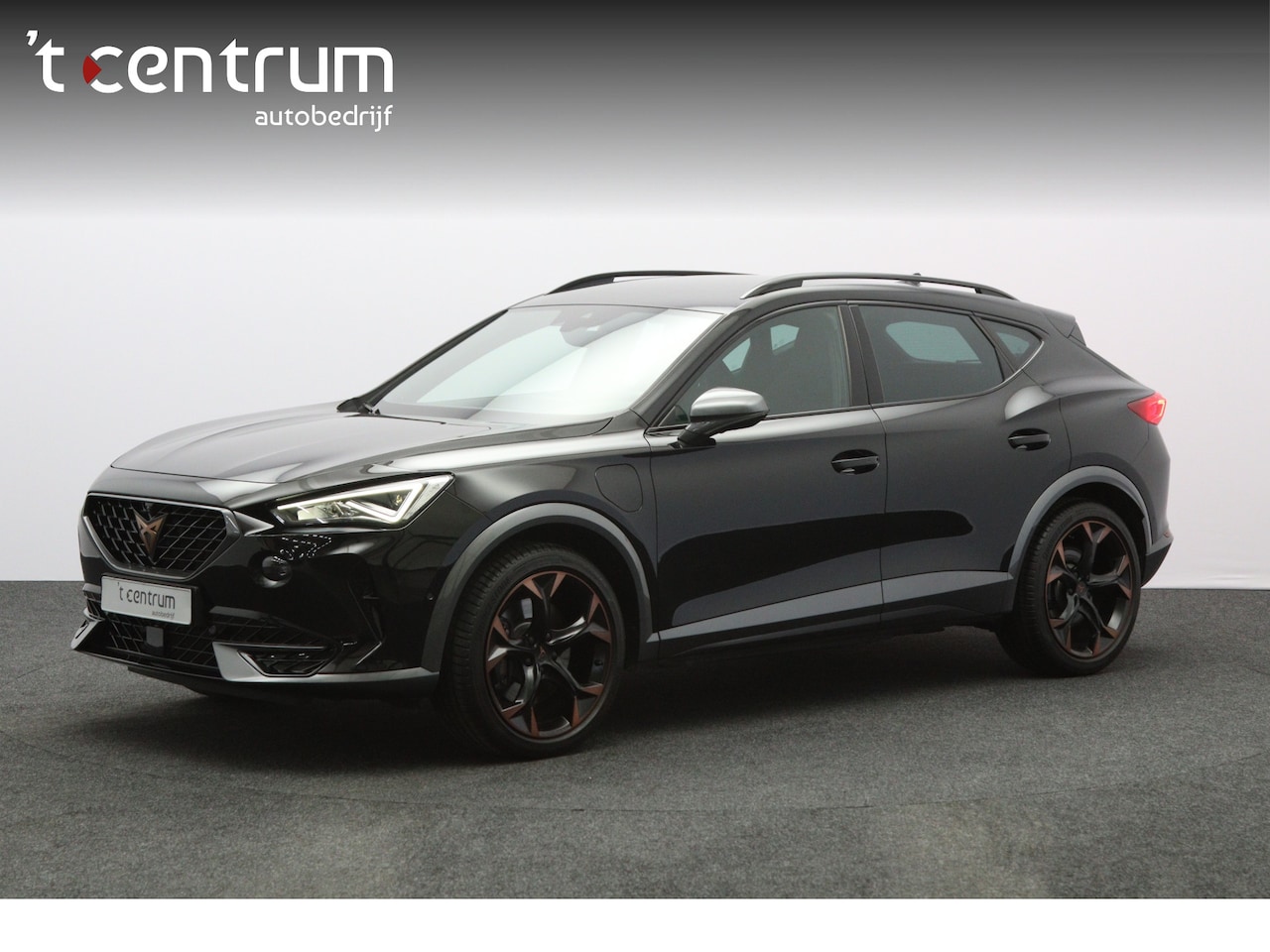 CUPRA Formentor - 1.4 e-Hybrid VZ 245 PK Copper Edition PHEV, 360 Camera, Memory, Winterpakket - AutoWereld.nl