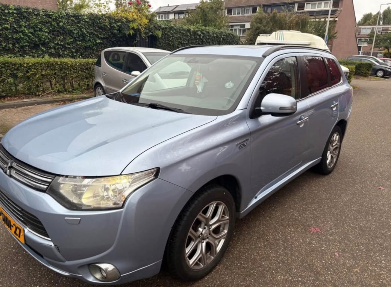 Mitsubishi Outlander - 2.0 PHEV instyle - AutoWereld.nl