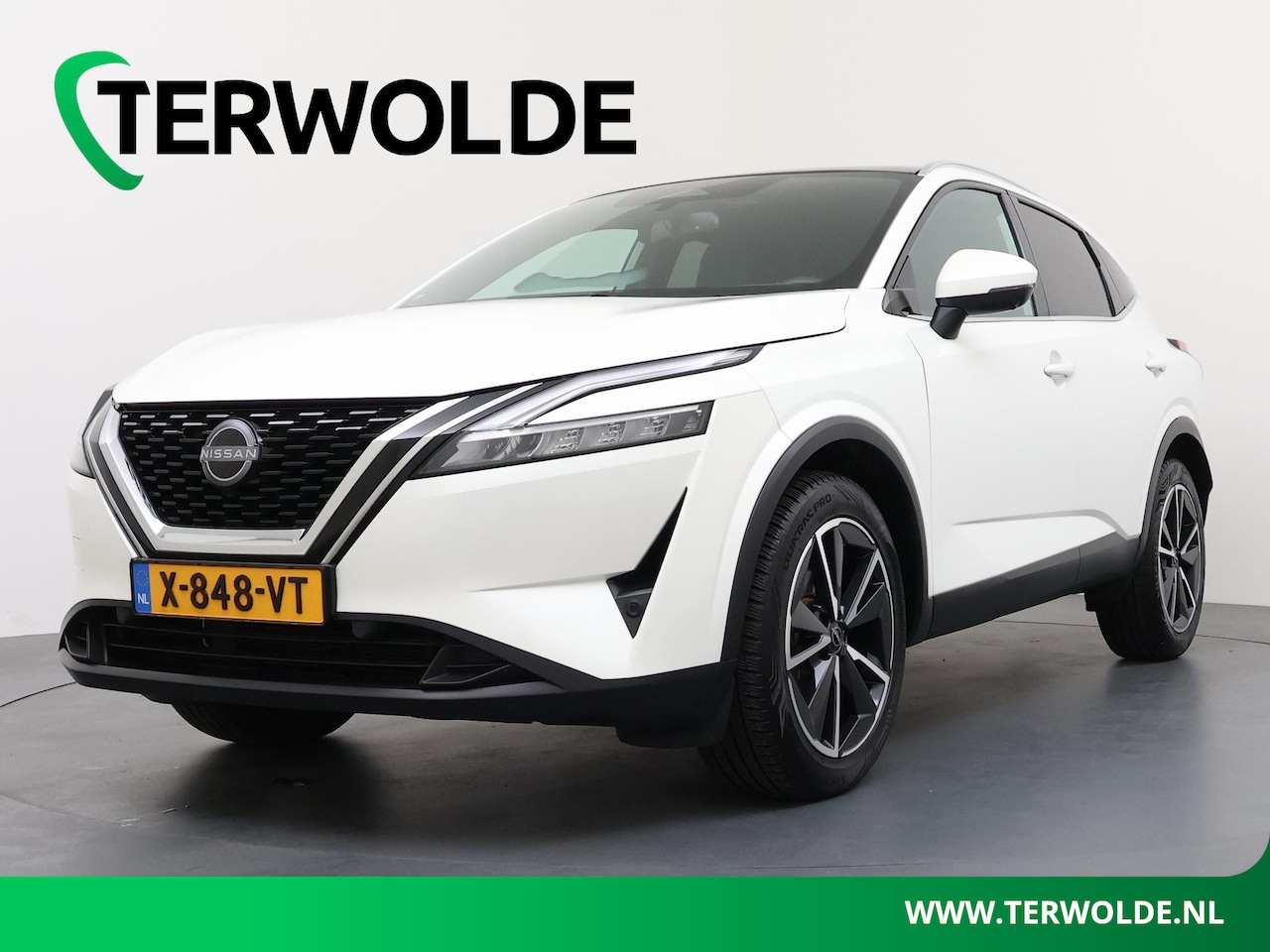 Nissan Qashqai - 1.3 MHEV Xtronic Tekna | AUTOMAAT | Panoramadak | Stoel-, Stuur- & Voorruitverw. | Trekhaa - AutoWereld.nl
