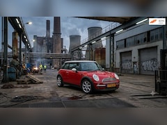 MINI Cooper - 1.6 Chili | Leer | Airco | 18 inch