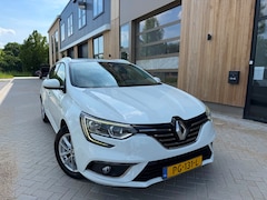Renault Mégane Estate - 1.5 dCi Eco2 BOSE (bj 2017) LED|NAVI|LEER|CLIMATE