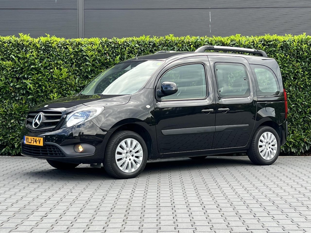 Mercedes-Benz Citan - combi 112 Ambiente, 5-PERSOONS, AIRCO, STOELVERWARMING, CRUISE CONTROL, PARKEERSENSOREN, L - AutoWereld.nl