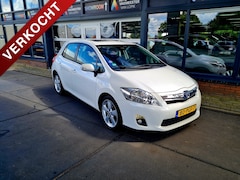 Toyota Auris - 1.8 FULL HYBRID 5DR CVT Executive Trekh. Navi Half Leder +apk /onderhoud