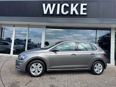Volkswagen Polo - 1.0 TSI Comfortline Navigatie PDC PDC Clima