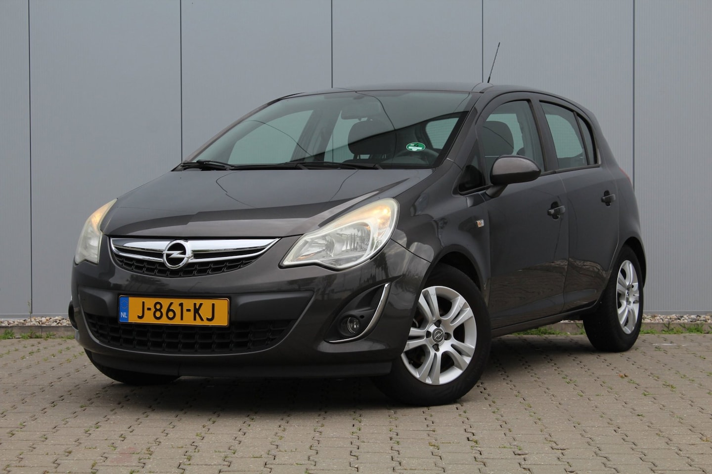 Opel Corsa - 1.2-16V Berlin | 5 Deurs | Airco | Cruise control | APK | - AutoWereld.nl