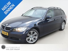 BMW 3-serie Touring - 318i | Pano | Clima | Navi | Aut. verlichting |