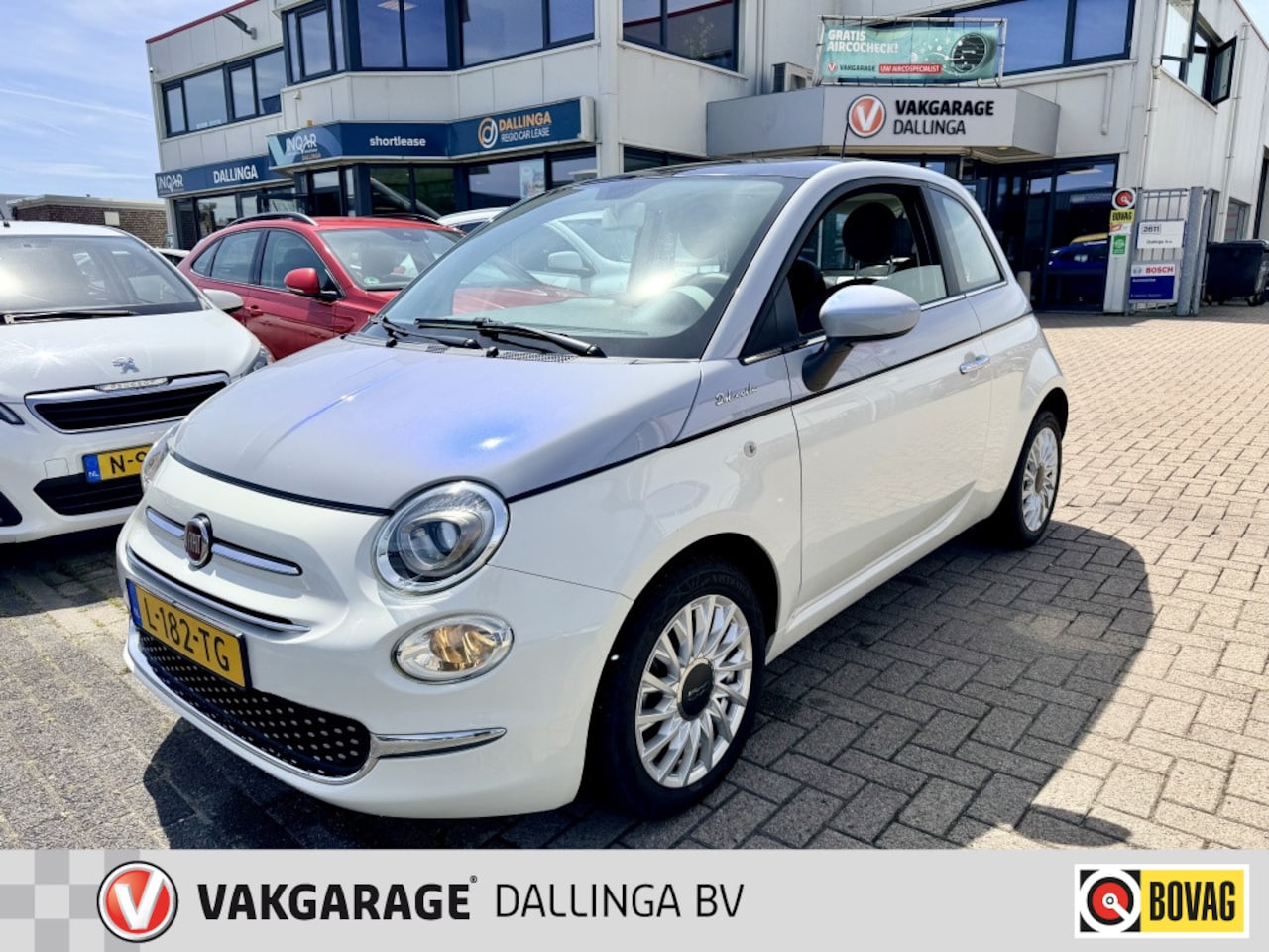 Fiat 500 - 1.0 Hybrid Dolcevita | Panoramadak - AutoWereld.nl