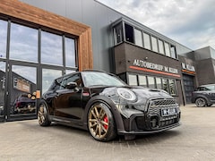 MINI 3-Deurs - 2.0 John Cooper Works JCW Pack F1 aut 231pk Blackline/Pano/Camera/Hk/Vol/Uniek
