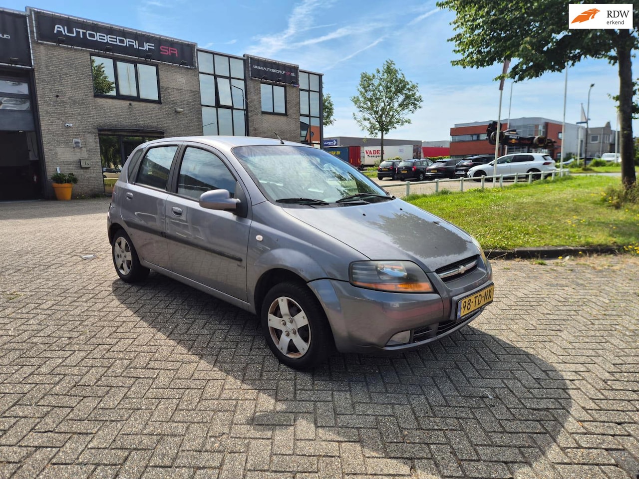 Chevrolet Kalos - 1.4-16V Spirit Stuurbekrachtiging! 5 Deurs! Airco! Trekhaak! - AutoWereld.nl