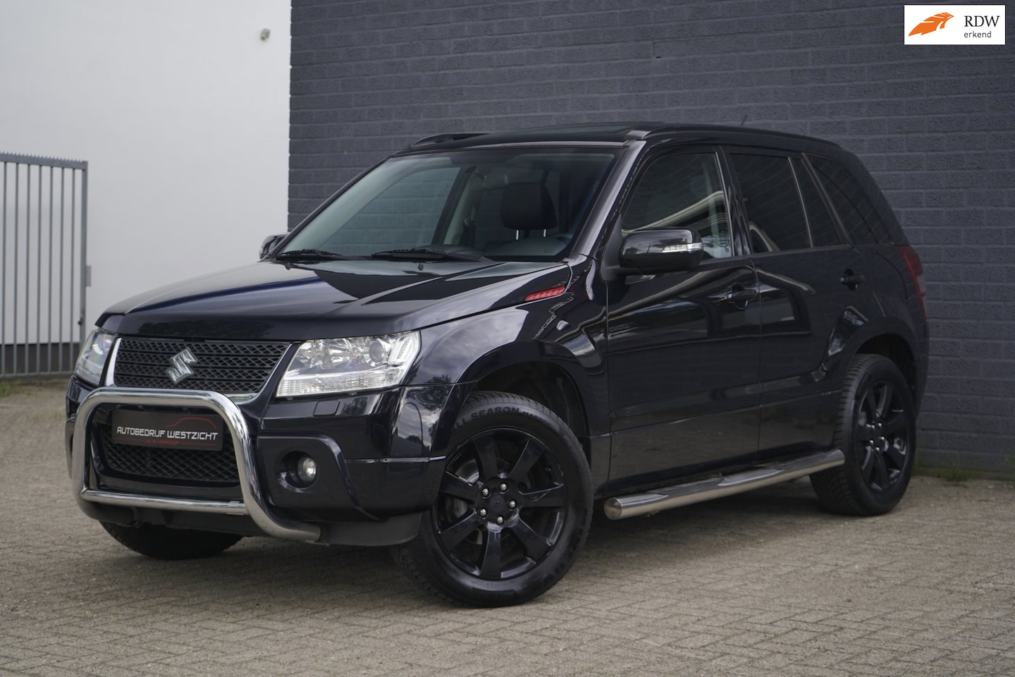 Suzuki Grand Vitara - 2.4 Exclusive 2.4 Exclusive, Automaat, Leder, Trekhaak - AutoWereld.nl