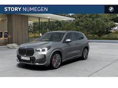 BMW X1 - xDrive25e M Sport Automaat / Trekhaak / Panoramadak / Sportstoelen / Comfort Access / Head
