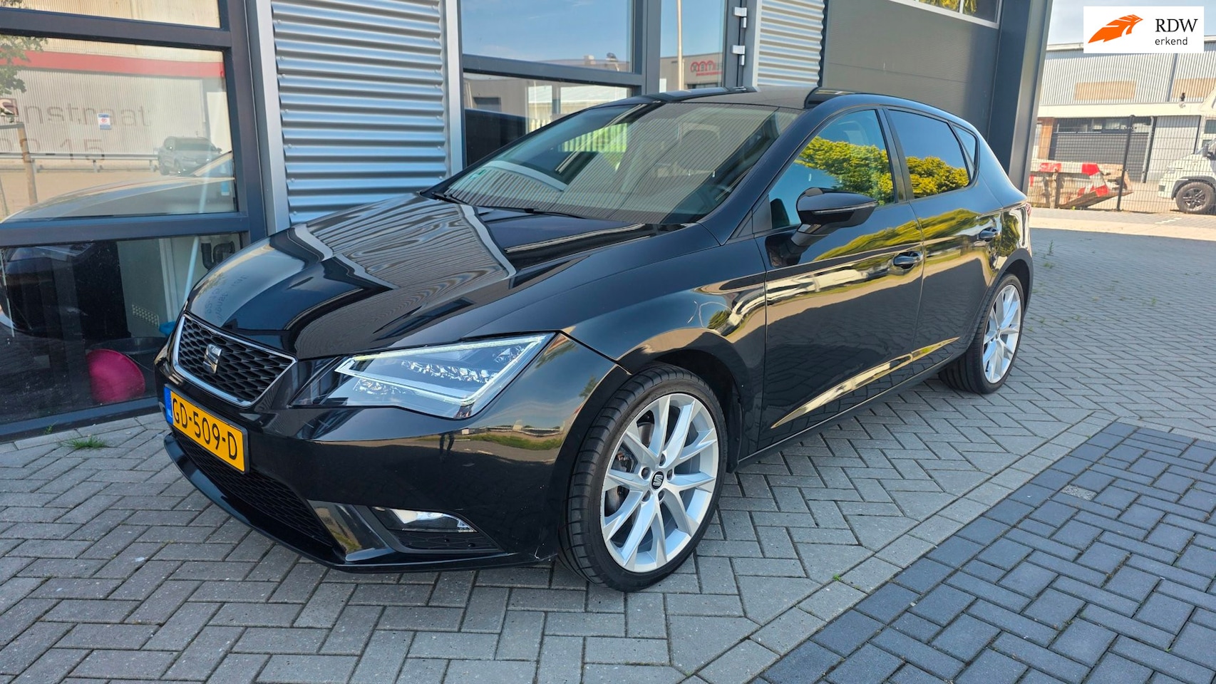 SEAT Leon - 1.2 TSI Style 1.2 TSI Style - AutoWereld.nl