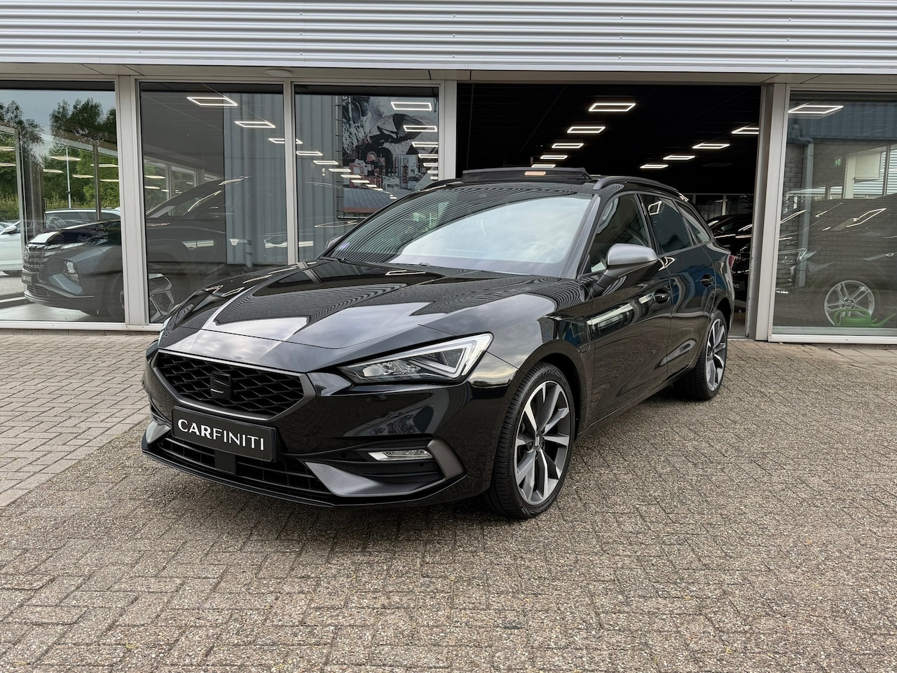 SEAT Leon Sportstourer - 1.4 TSI eHybrid PHEV FR Business | Navigatie | Clima | Panoramadak | Cruise | Camera | Tre - AutoWereld.nl