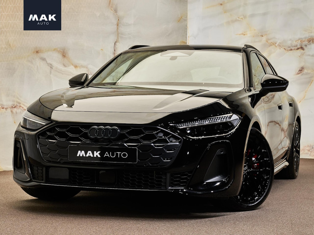 Audi A5 Avant - E-Hybrid Quattro S Edition Competition , pano, tr.haak, 20", B&O, OLED, matrix-LED, memory - AutoWereld.nl