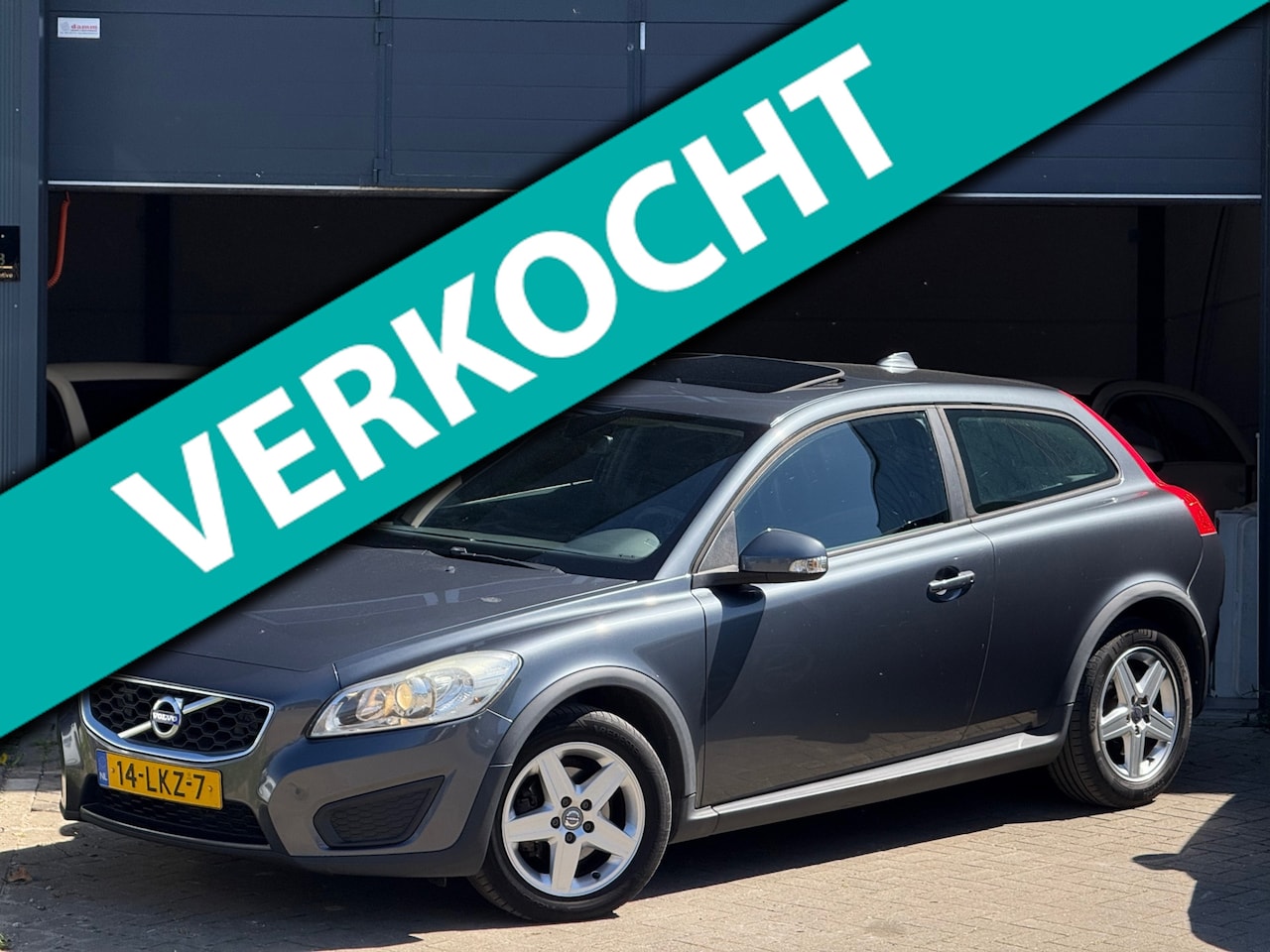 Volvo C30 - 1.6 Kinetic Schuifdak/Airco ijskoud - AutoWereld.nl
