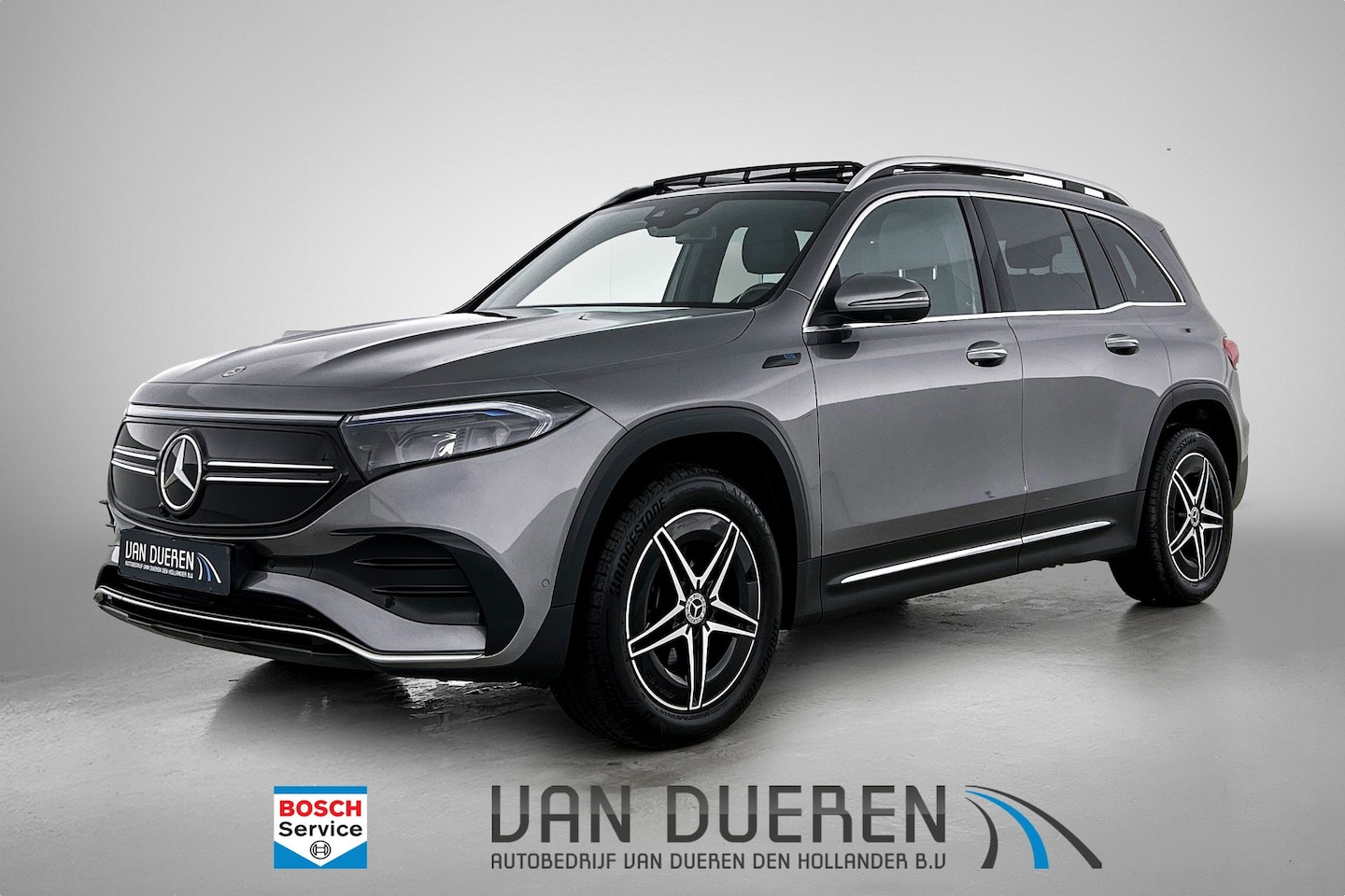 Mercedes-Benz EQB - 300 4MATIC AMG Line 7p. 67 kWh Head-Up, Pano - AutoWereld.nl