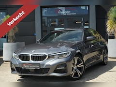 BMW 3-serie - 330e M Sport High Executive 292pk Navigatie/Camera/HarmanKardon