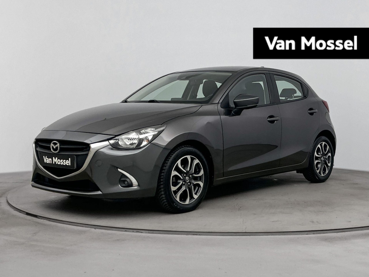 Mazda 2 - 1.5 Skyactiv-G Dynamic+ 90Pk | Navigatie | Airco | Cruise Control & Snelheidsbegrenzer | B - AutoWereld.nl