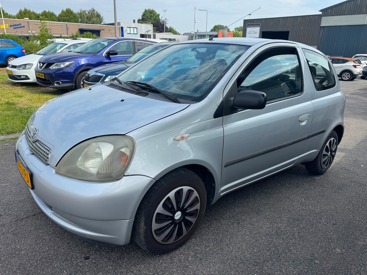 Toyota Yaris - 1.3-16V VVT-i Sol Automaat Airco - AutoWereld.nl