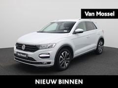 Volkswagen T-Roc - 1.5 TSI 150PK R-Line | NAVIGATIE | BEATS AUDIO | STOELVERWARMING | CAMERA