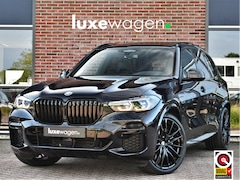 BMW X5 - xDrive45e M-Sport SkyLounge M-zetels 4WS ACC Trekh 360 2xTV Carbon HUD