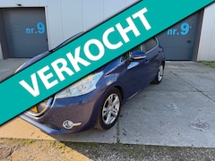 Peugeot 208 - 1.4 VTi Allure Met airco en nieuwe apk