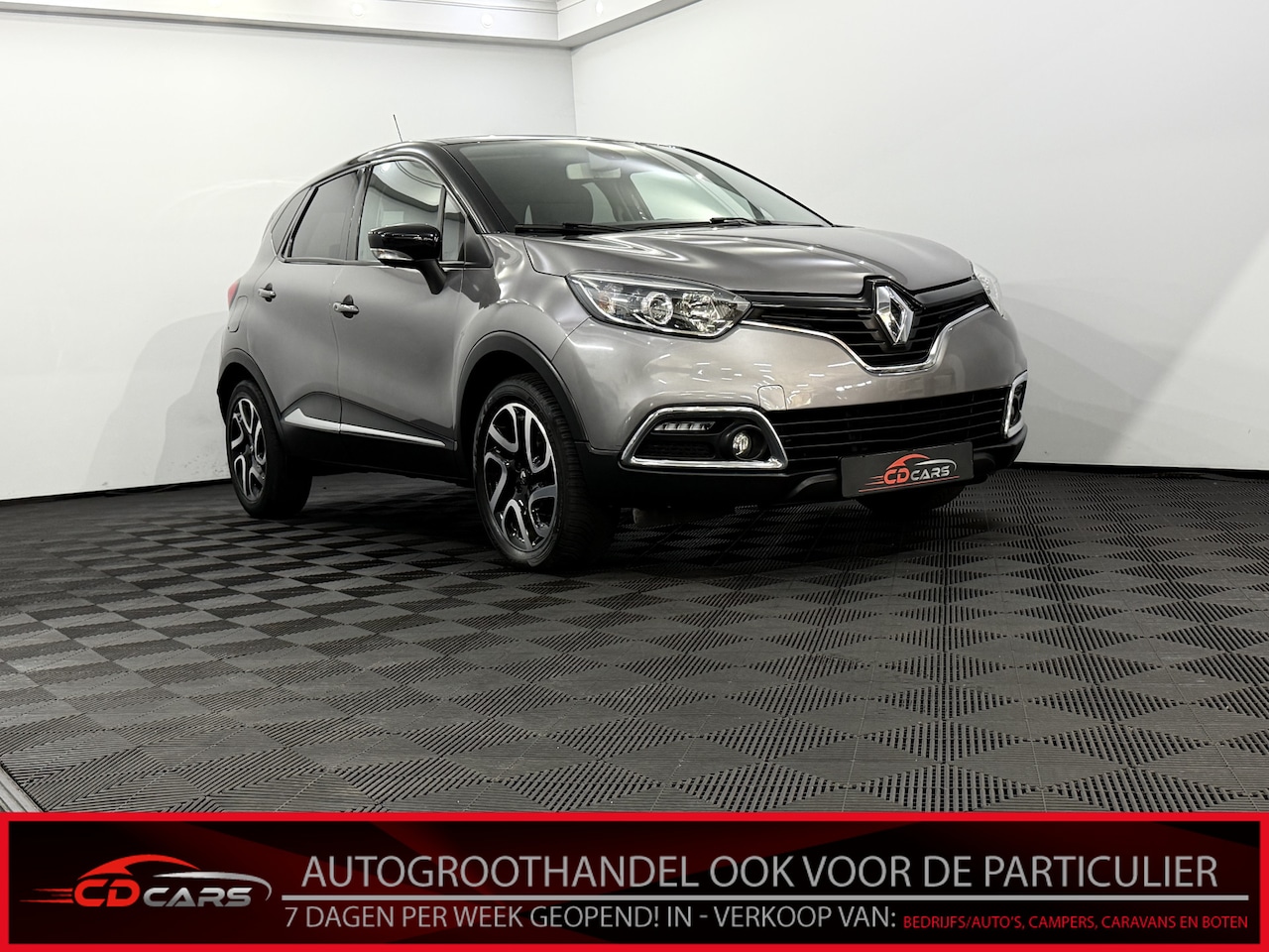 Renault Captur - 0.9 TCe Dynamique Camera, Navi, Keyless start, A start stop, Cruise control, Lichtmetalen - AutoWereld.nl