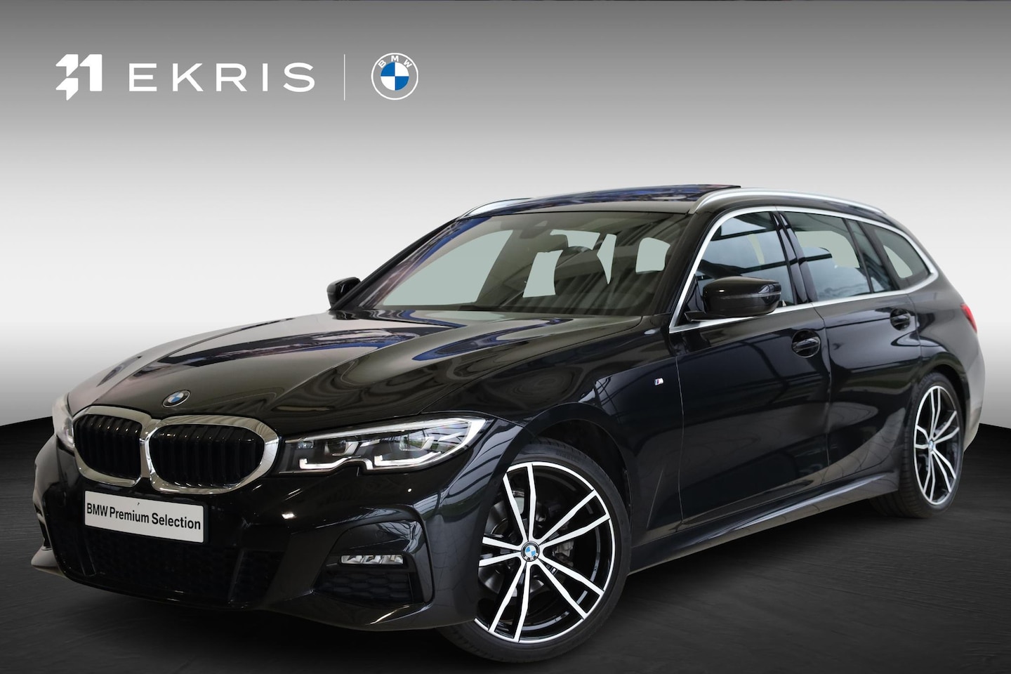 BMW 3-serie Touring - 318i High Executive | M sportpakket | Parking Pack | Glazen panoramadak | Parking Assistan - AutoWereld.nl