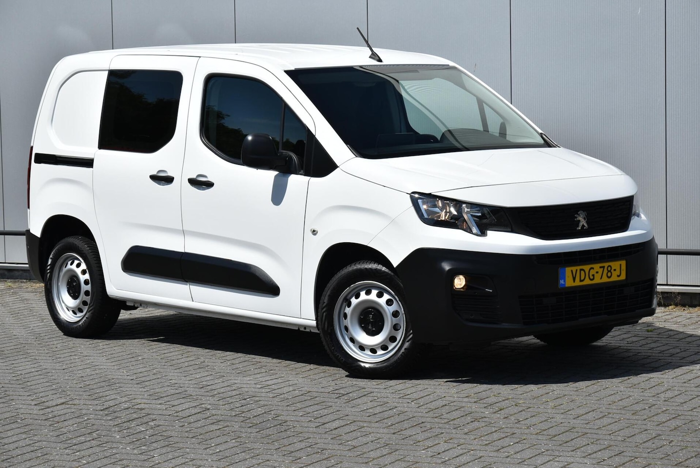 Peugeot Partner - bestel 1.5 BlueHDI Premium - AutoWereld.nl