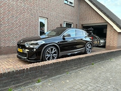 BMW X2 - 2.0i sDrive High Executive BMW X2 sDrive20i High Executive M Sport X | Full Options | BMW Service Inclusive tot 03-20