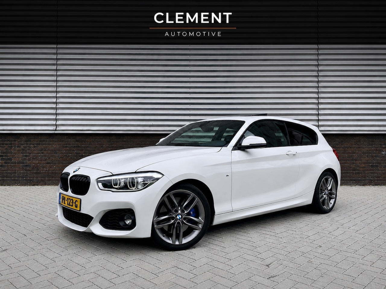 BMW 1-serie - 118i M Sport |LED| SCHUIFDAK | CARPLAY | KEYLESS - AutoWereld.nl
