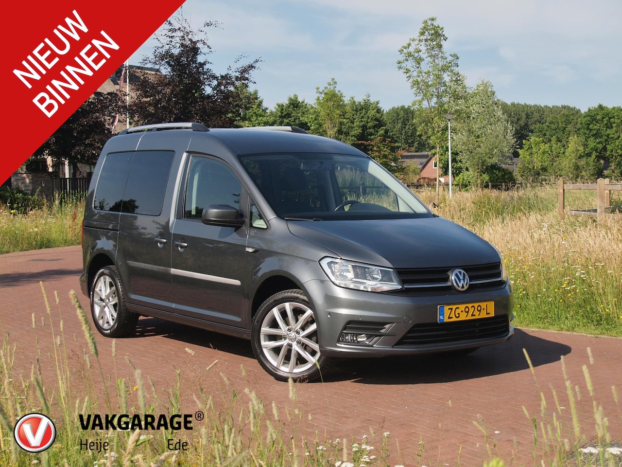 Volkswagen Caddy - 1.0 TSI Trendline 7p 7-Persoons | Dubbele Schuifdeur | Cruise Control | Bluetooth | - AutoWereld.nl