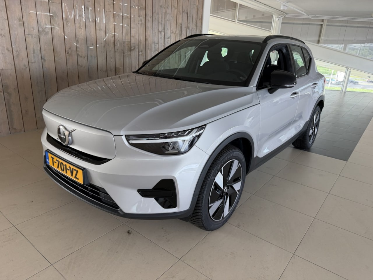 Volvo XC40 - Extended Plus 82 kWh - AutoWereld.nl
