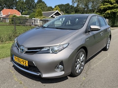 Toyota Auris - 1.8 Hybrid Dynamic Navi/Camera/Ecc/Cruise/Dlr. Onderhouden