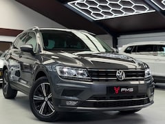 Volkswagen Tiguan - 2.0 TSI 4Motion Highline Trekhaak CarPlay