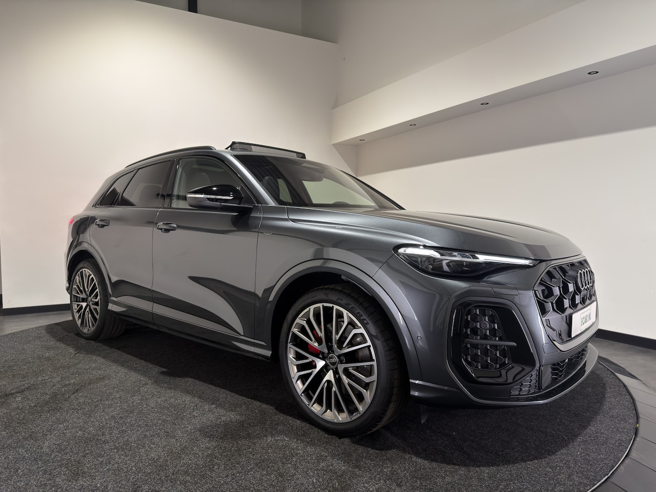 Audi Q5 - 2.0 TFSI e-hybrid quattro S edition Competition | S-line | Full option | Leder & Alcantara - AutoWereld.nl